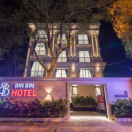 Bin Bin Hotel 11 Near Island Diamond
